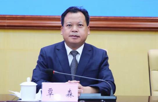 覃森簡歷：防城港市殘聯(lián)理事長覃森接受審查調(diào)查，曾任防城港市商務(wù)局局長，上思縣委副書記、縣長